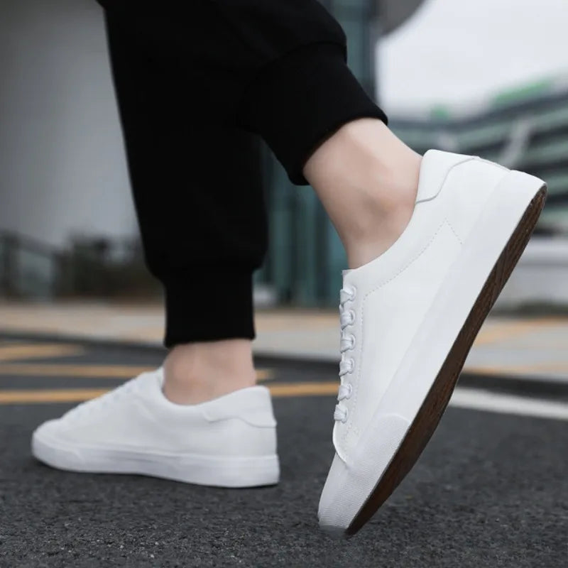 Blanc | Zapatilla de Piel Clásica
