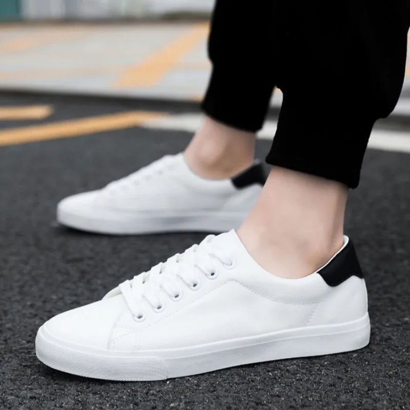Blanc | Zapatilla de Piel Clásica
